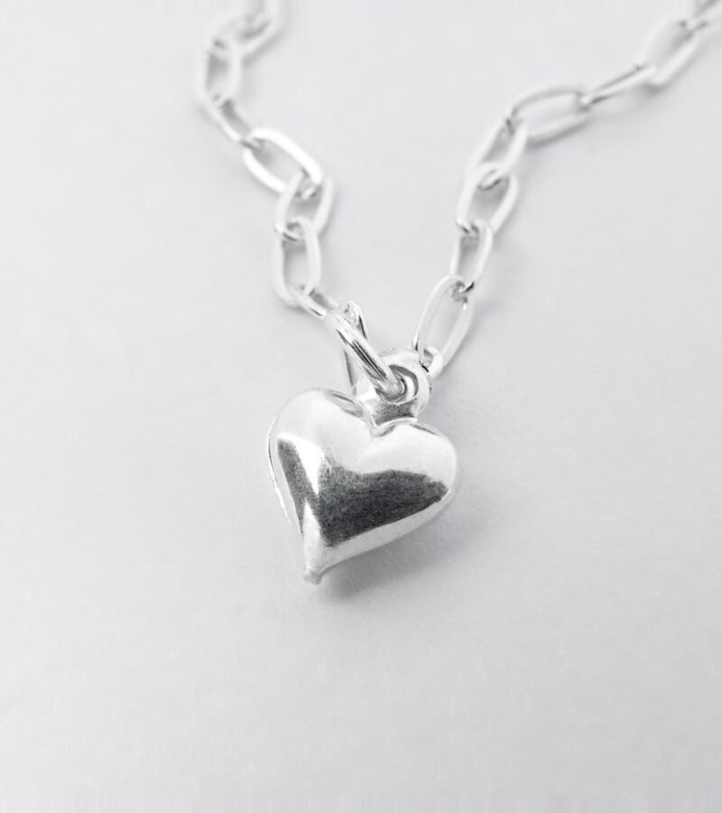 Silver heart jewelry gift piece
